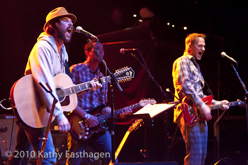 David Campbell, Andy Mark and Jim McGuinn, playing with Story of the Sea