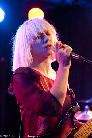 Ritzy Bryan, the Joy Formidable