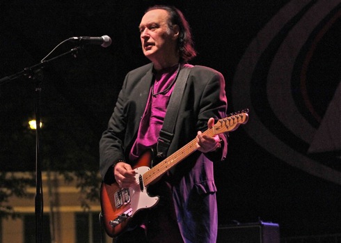 Dave Davies at Taste of Lincoln Avenue, Chicago, IL. July 27, 2013. Photo by Jeff Elbel.