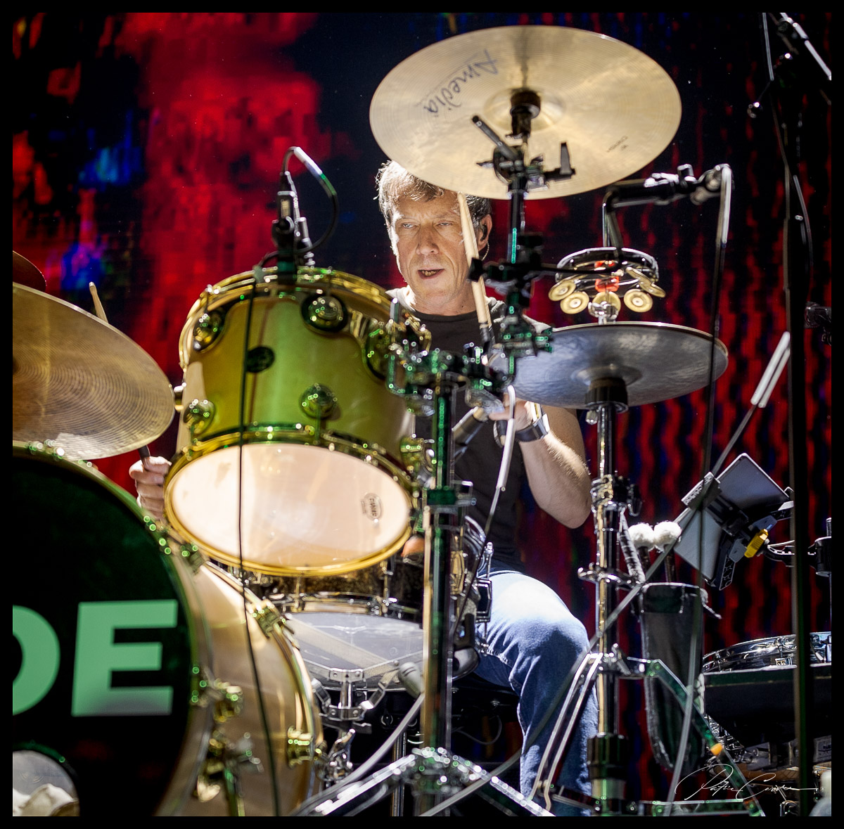 Ride Outernet London Loz Drummer